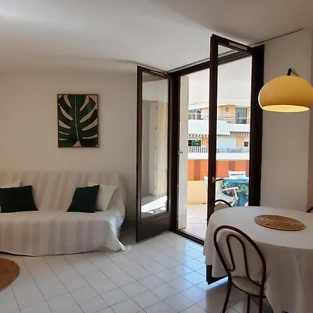 La Miougrano, T2-3 49m2, 5 Personn Frejus
